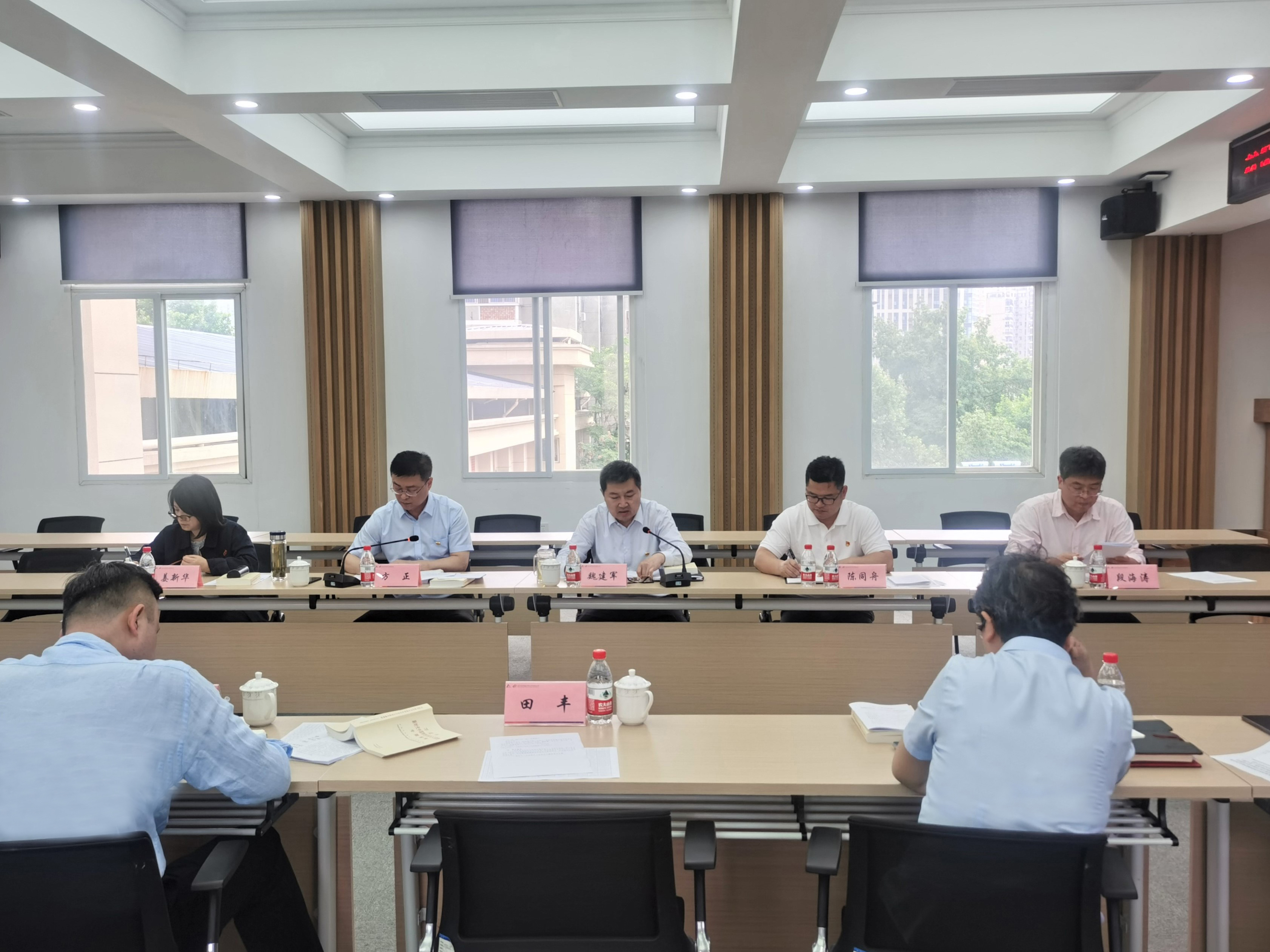 fedc41866a728cae672c44ad0033c1b.jpg